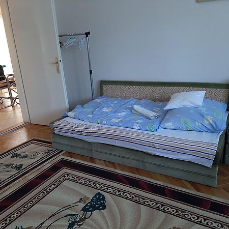 فيلا Uj Elet Weekend House Balatonkeresztúr المظهر الخارجي الصورة