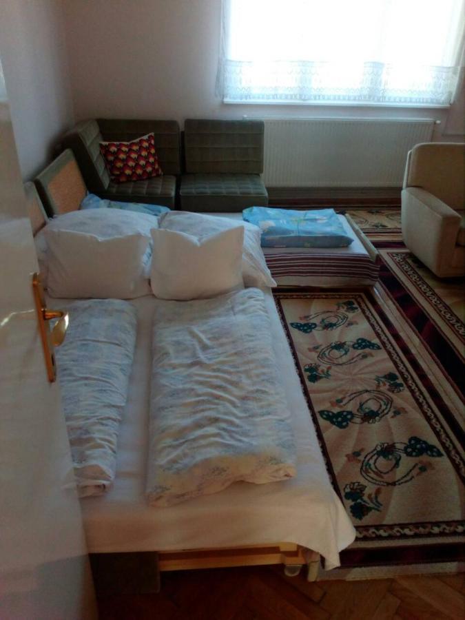 فيلا Uj Elet Weekend House Balatonkeresztúr المظهر الخارجي الصورة