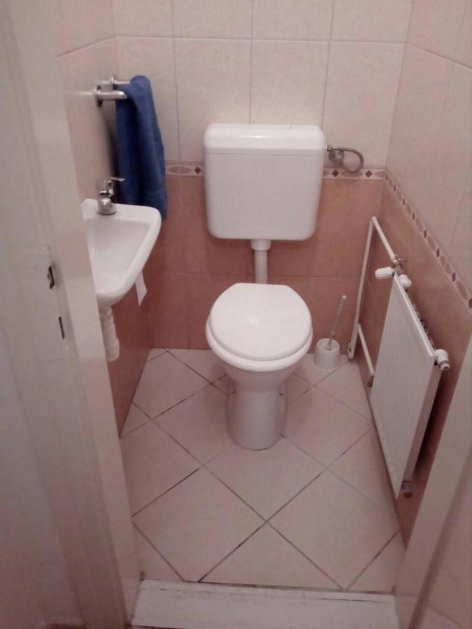 فيلا Uj Elet Weekend House Balatonkeresztúr المظهر الخارجي الصورة