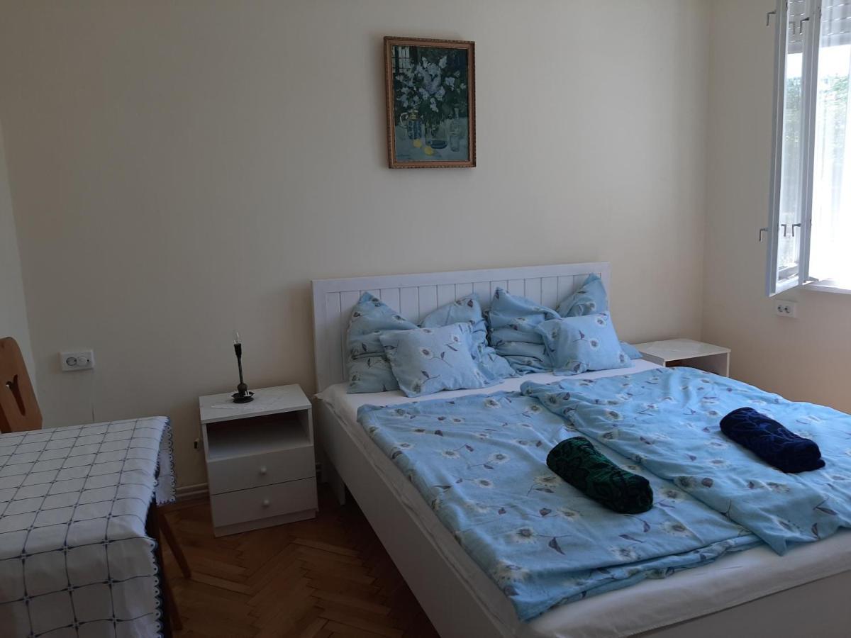 فيلا Uj Elet Weekend House Balatonkeresztúr المظهر الخارجي الصورة